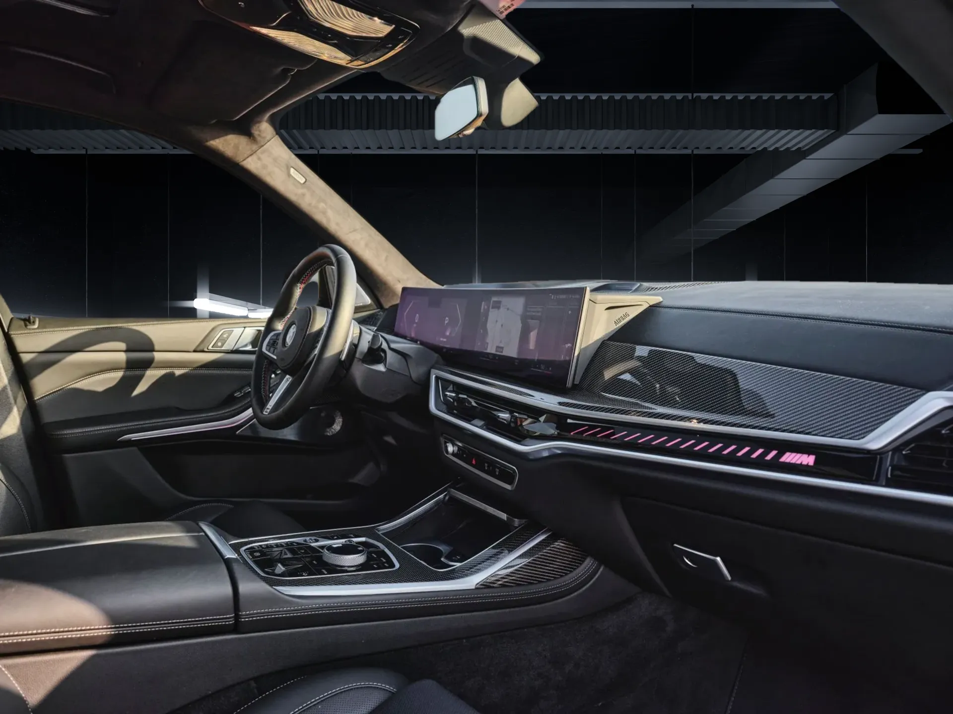 BMW X7 M50i - image 4