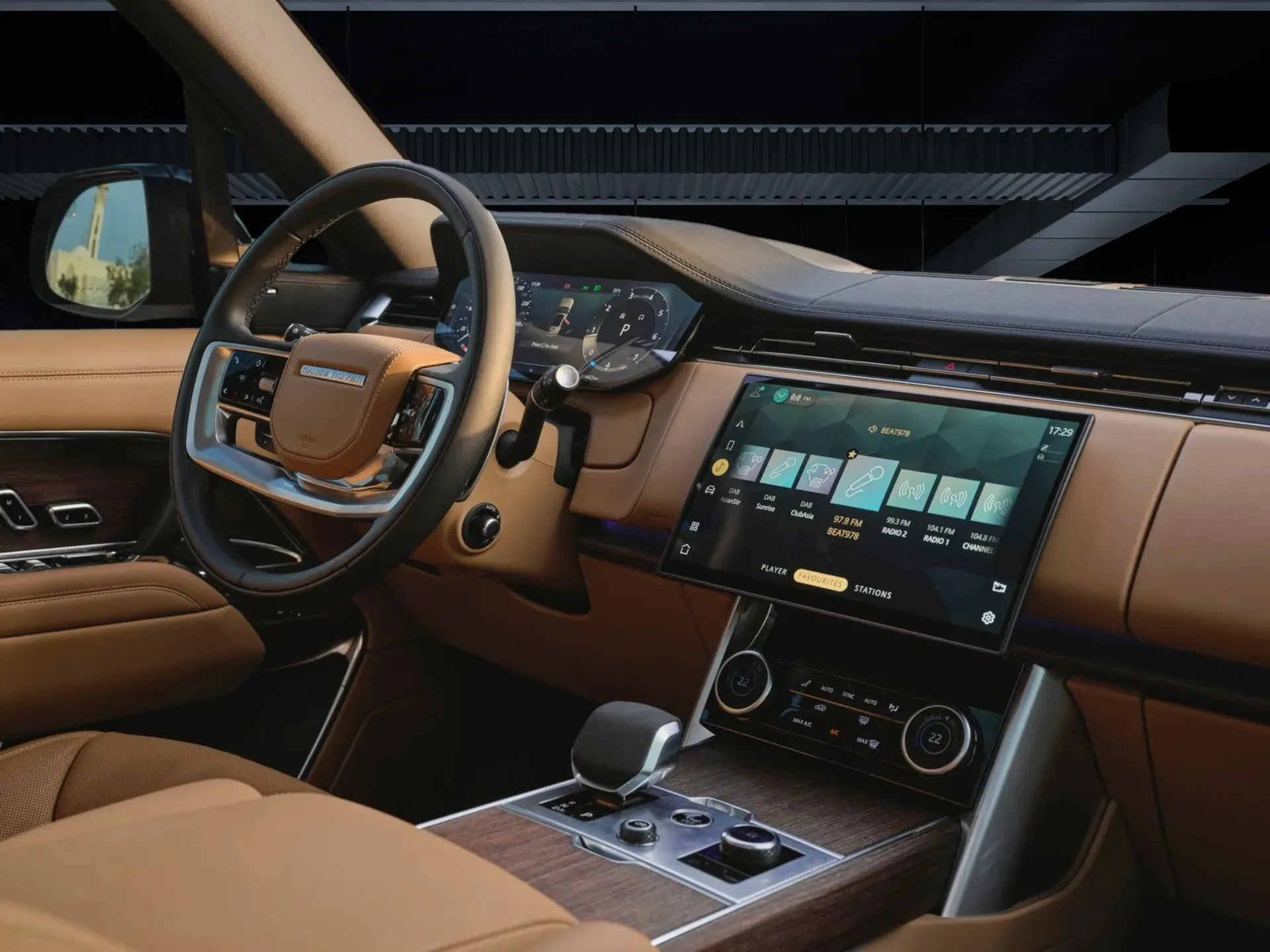 Range Rover Vogue HSE - image 5